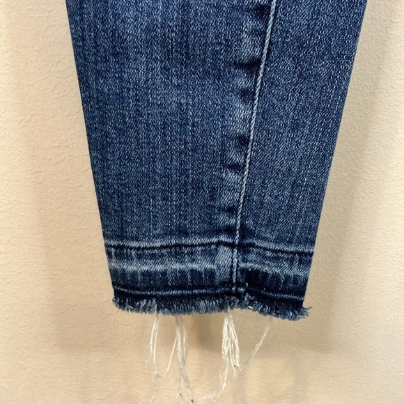 AYR The Riser - Picture 3 of 12